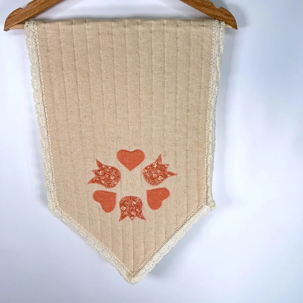 Set of 3 Quilted Table Runners Heart Floral Applique Lace Trim Farmhouse‎ Decor